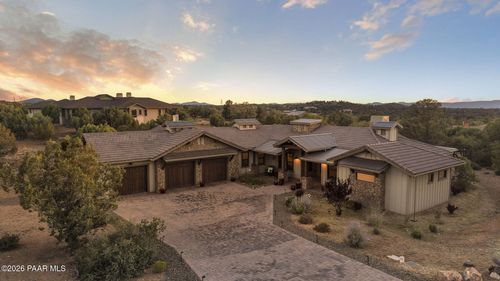14335 N Three Sisters Dr, Prescott, AZ, 86305-9829 | Card Image