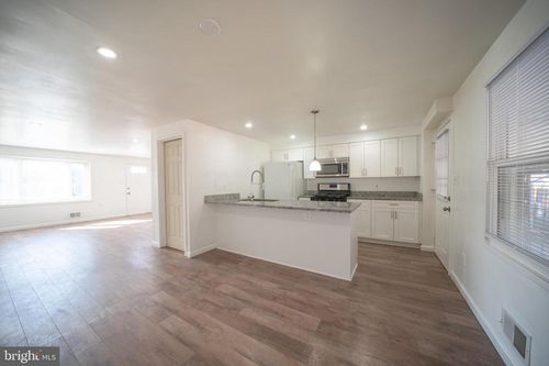 3167 Ryerson Cir, Baltimore, MD, 21227-4739 | Card Image
