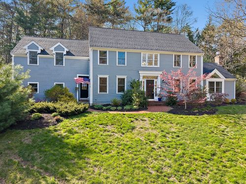 121 Hampstead Way, Marshfield, MA, 02050-6240 | Card Image