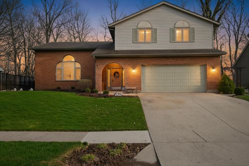 1538 Westwood Dr, Sidney, OH, 45365-8999 | Card Image