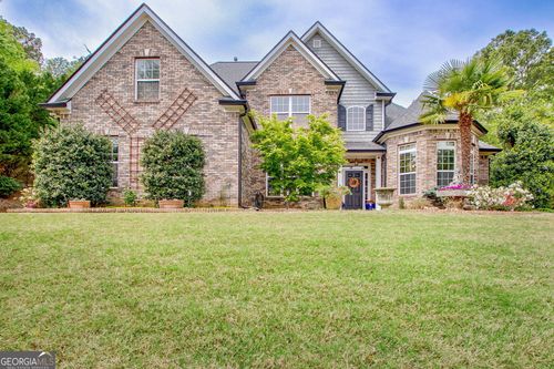 374 Persimmon Dr, Sharpsburg, GA, 30277-4646 | Card Image