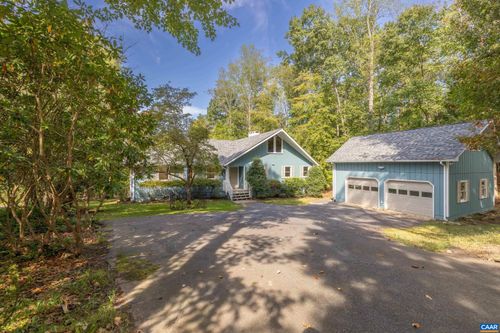 12 Whinchat Ln, PALMYRA, VA, 22963-2242 | Card Image