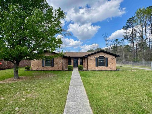 5923 Davis Drive, Pine Bluff, AR, 71603 | Card Image