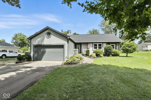 5130 Mount Pleasant North St, Greenwood, IN, 46142-8930 | Card Image