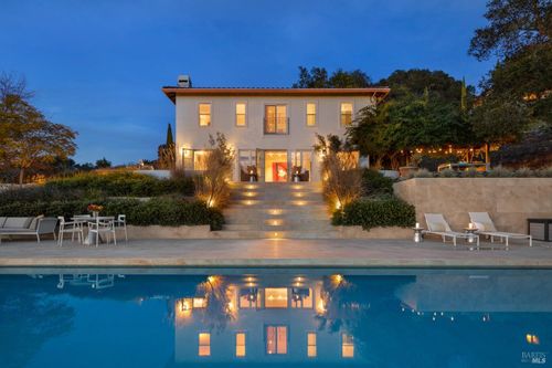 675 Shiloh Cyn, Santa Rosa, CA, 95403 | Card Image