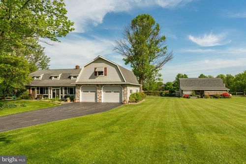 1160 Myers Ct, LITITZ, PA, 17543-8610 | Card Image