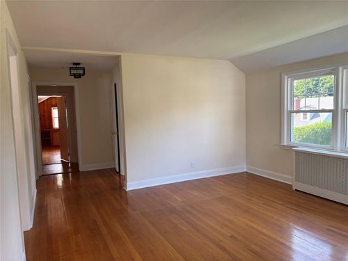 2-50 Ackerman Pl, Scarsdale, NY, 10583-5738 | Card Image
