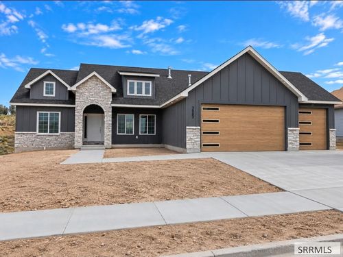 3083 Lancer Ave, Ammon, ID, 83406-1324 | Card Image