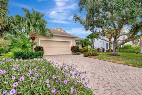 1434 Blue Horizon Cir, BRADENTON, FL, 34208-5725 | Card Image