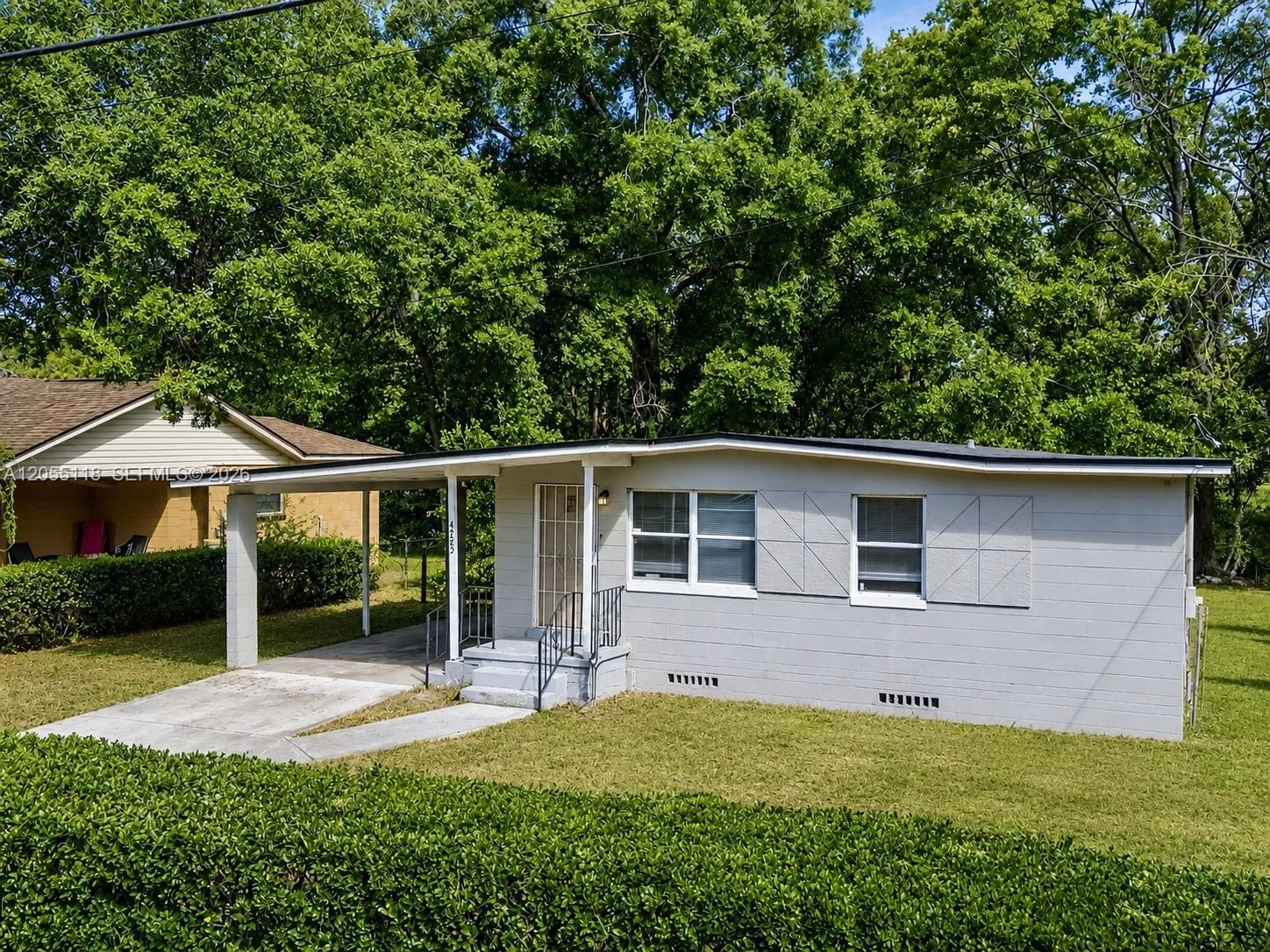 Residential Lease in Jacksonville