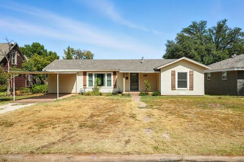 707 Oak, Merkel, TX, 79536-6417 | Card Image