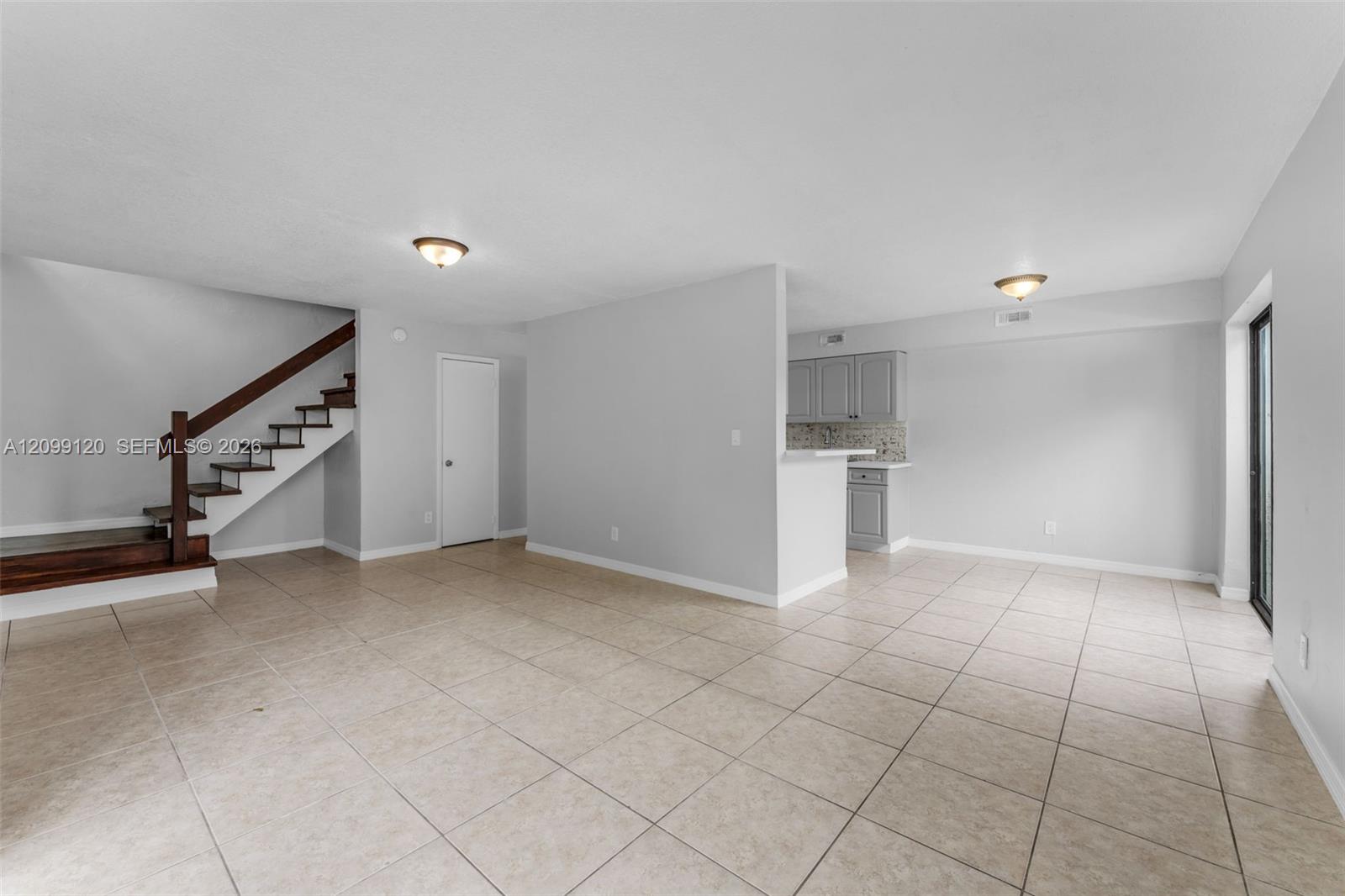 Residential Lease in Palmetto Bay 5