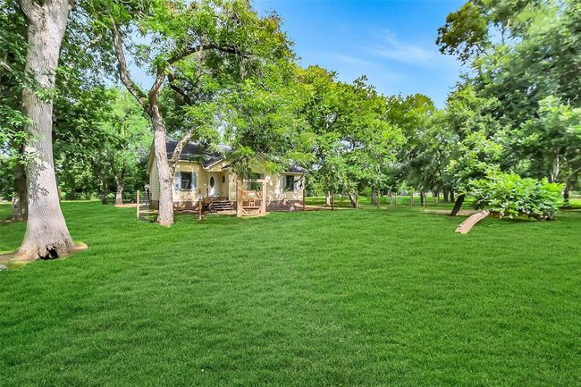 603 Hackamore Rd, House other with 3 bedrooms, 2 bathrooms and null parking in Wallis TX | Image 18