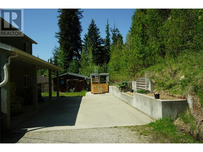 3829 Aaron Rd, House other with 2 bedrooms, 2 bathrooms and 3 parking in Bonnington BC | Image 54