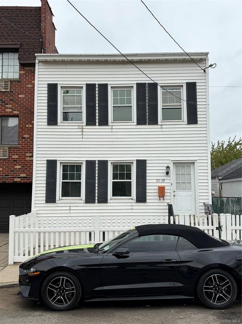 7039 57th Dr, Maspeth, NY, 11378-1903 | Card Image