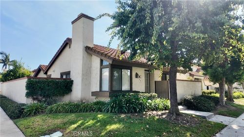 17 Filare, Irvine, CA, 92620 | Card Image
