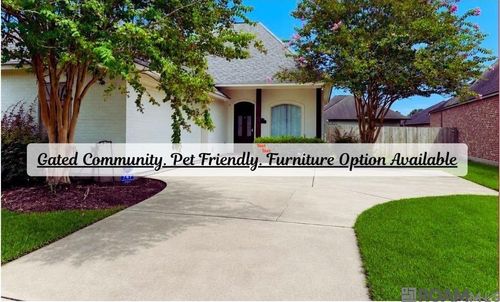 747 Portula Ave, Baton Rouge, LA, 70820-6536 | Card Image