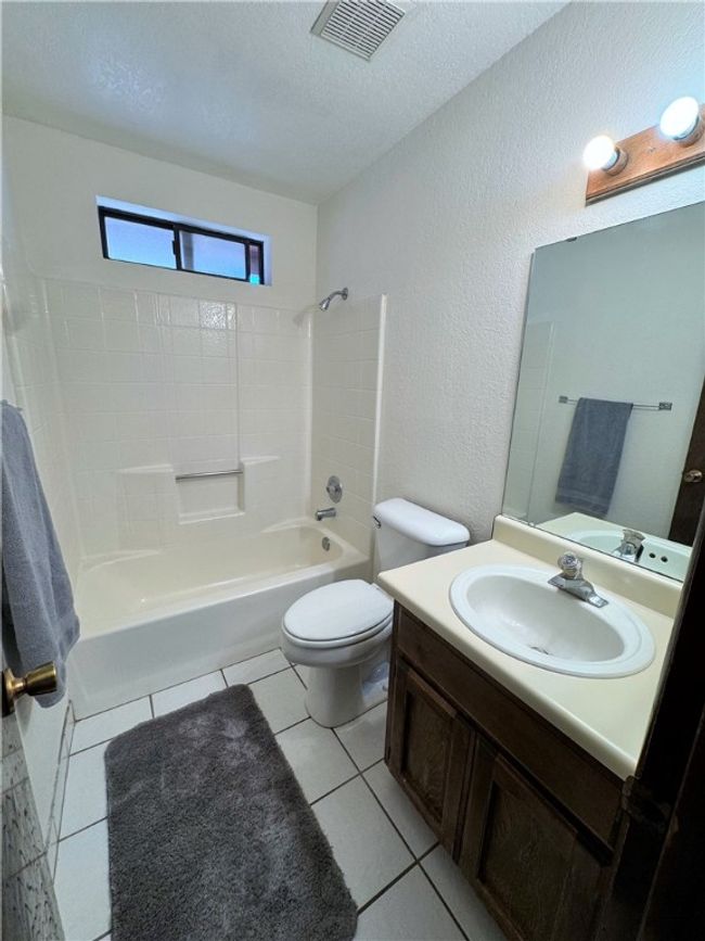 2035 Airfield Ave, House other with 2 bedrooms, 2 bathrooms and null parking in Kingman AZ | Image 9