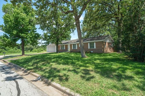 1776 Lazy U Dr, Canton, TX, 75103-2504 | Card Image