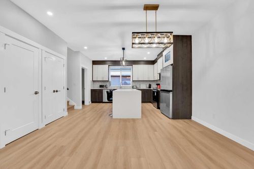 214 99 Avenue Se, Calgary, AB, T2J0J1 | Card Image