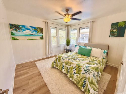 1142 Kamaile St, Honolulu, HI, 96814-2805 | Card Image