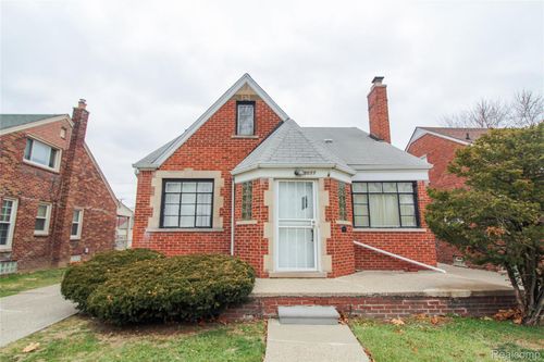 15611 Spring Garden St, Detroit, MI, 48205-3528 | Card Image