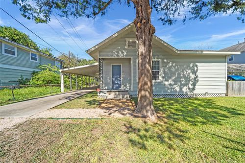709 E 26th St, Houston, TX, 77009-1001 | Card Image