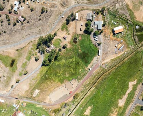 4450 Ne 29th Ct, Redmond, OR, 97756-7461 | Card Image
