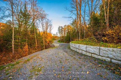 1201 Dunning Rd, Cumberland, ON, K4C1P8 | Card Image