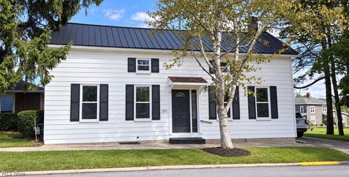 27 E Main St, Lucas, OH, 44843-9313 | Card Image