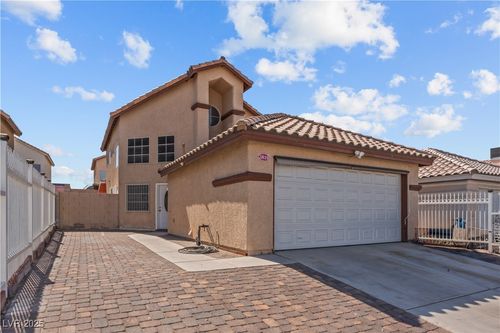3819 Gulliver St, Las Vegas, NV, 89115-0358 | Card Image
