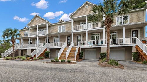 202 Garmouth Ct, Mount Pleasant, SC, 29466-9262 | Card Image
