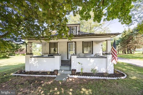 52 Wilson Ave, GILBERTSVILLE, PA, 19525-9201 | Card Image