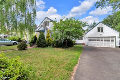 717 Galvin Ave, Roselle, NJ, 07203-1611 | Card Image