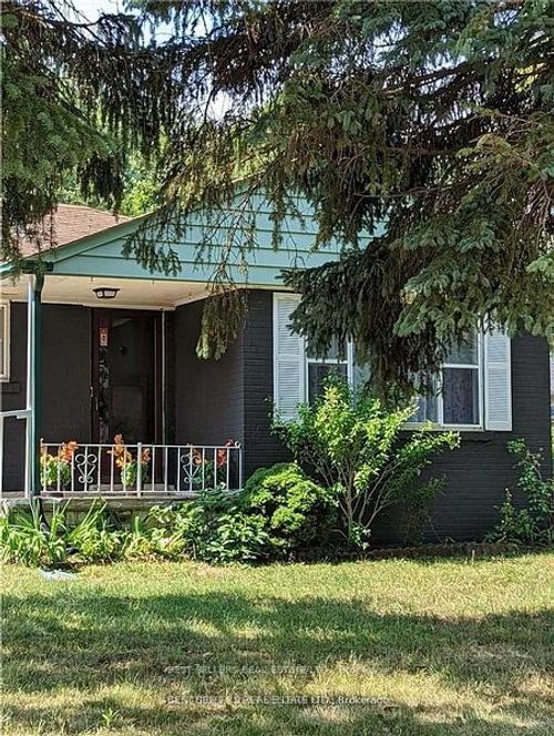 320 Ashbury Rd, Oakville, ON, L6K2M4 | Card Image