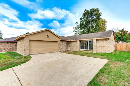 328 Meadow Wood Ct, League City, TX, 77573-5738 | Card Image