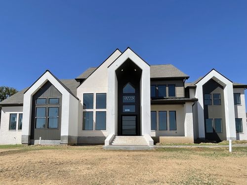 8122 Boiling Springs Pl, Brentwood, TN, 37027-2105 | Card Image