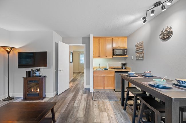 140 - 180 Vista Ln, Condo with 1 bedrooms, 1 bathrooms and null parking in Bigfork MT | Image 8