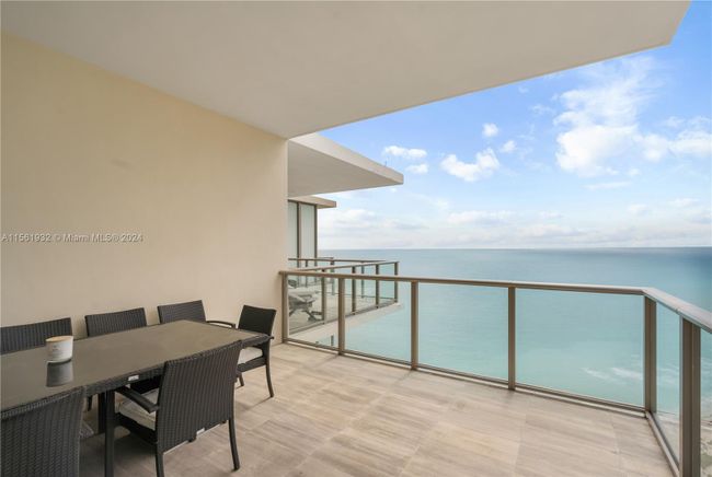 PH-04 - 9703 Collins Ave., Condo with 2 bedrooms, 2 bathrooms and null parking in Bal Harbour FL | Image 16