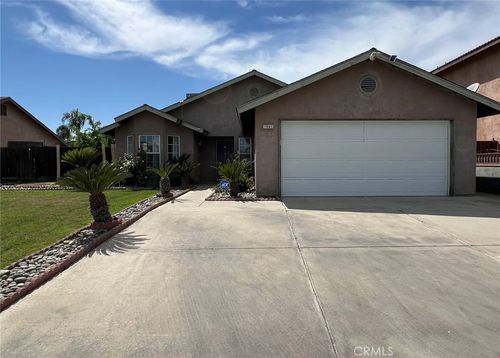 1941 Vassar St, Delano, CA, 93215-4412 | Card Image