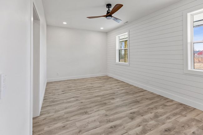 1807 Three Island Rd, Home with 3 bedrooms, 3 bathrooms and 5 parking in Walling TN | Image 32