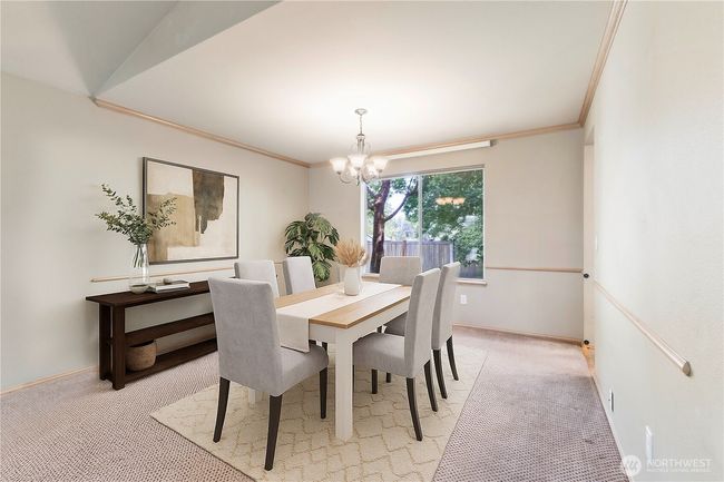 Dinning room, virtually staged | Image 5