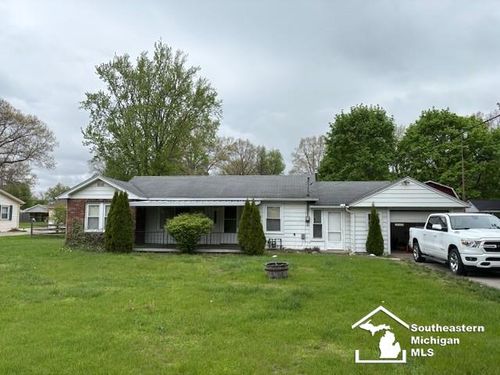 3950 Sterns Rd, Lambertville, MI, 48144-9300 | Card Image