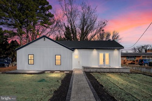 39 Center St, CAMDEN, DE, 19934-1214 | Card Image