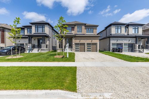 78 Season Cres, Wasaga Beach, ON, L9Z0M5 | Card Image