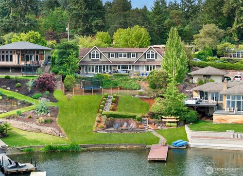 10841 Evergreen Ter Sw, Lakewood, WA, 98498-6701 | Card Image