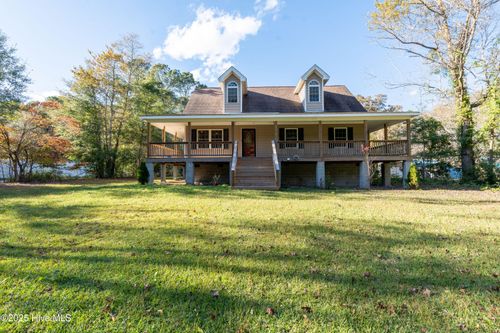 3016 Dillon Way Ne, Leland, NC, 28451-8976 | Card Image