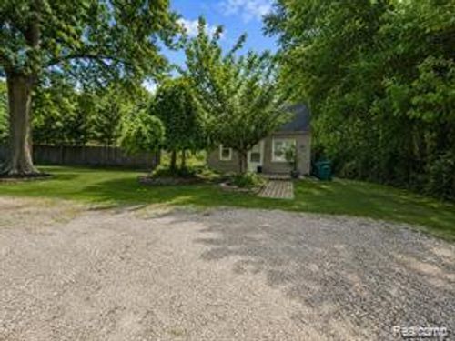 6851 Merriman Rd, Romulus, MI, 48174-1955 | Card Image