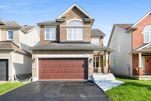 846 Feather Moss Way, Gloucester, ON, K1V1X2 | Card Image