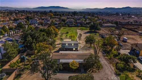 41866 Magnolia St, Murrieta, CA, 92562-9704 | Card Image